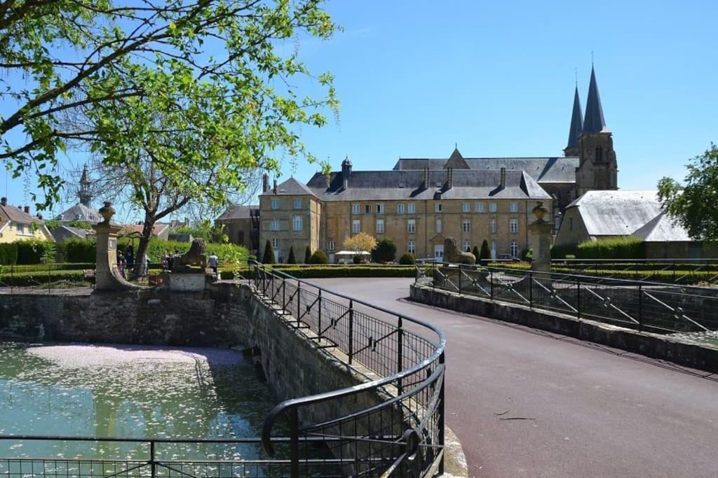 La Maison De Nelly Labellise 3* Mouzon (Ardennes) Exterior foto